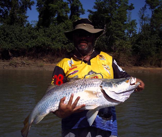 Cols 105cm barra, biggest fish of the 2008 barra nationals!